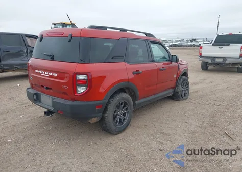 2022 Ford Bronco Sport Big Bend z USA, uszkodzony, nr VIN 3FMCR9B62NRE16465